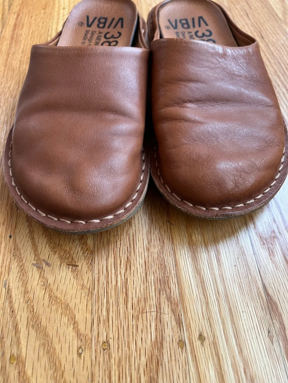 VIBAe Roma Women's Brown Leather Slip-On Mule Clogs - Picture 4 of 9